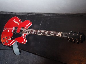 Epiphone Riviera