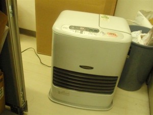 ファンヒーター