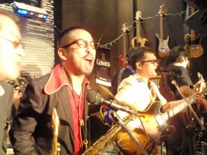 20100109 (12) 20100109 (12)