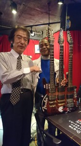 received_1109135135893350_R